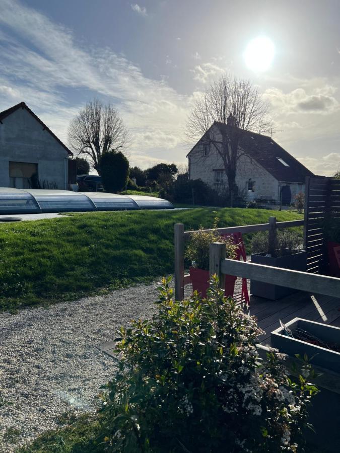 فيلا Le Hameau Du Peu Châteauvieux المظهر الخارجي الصورة
